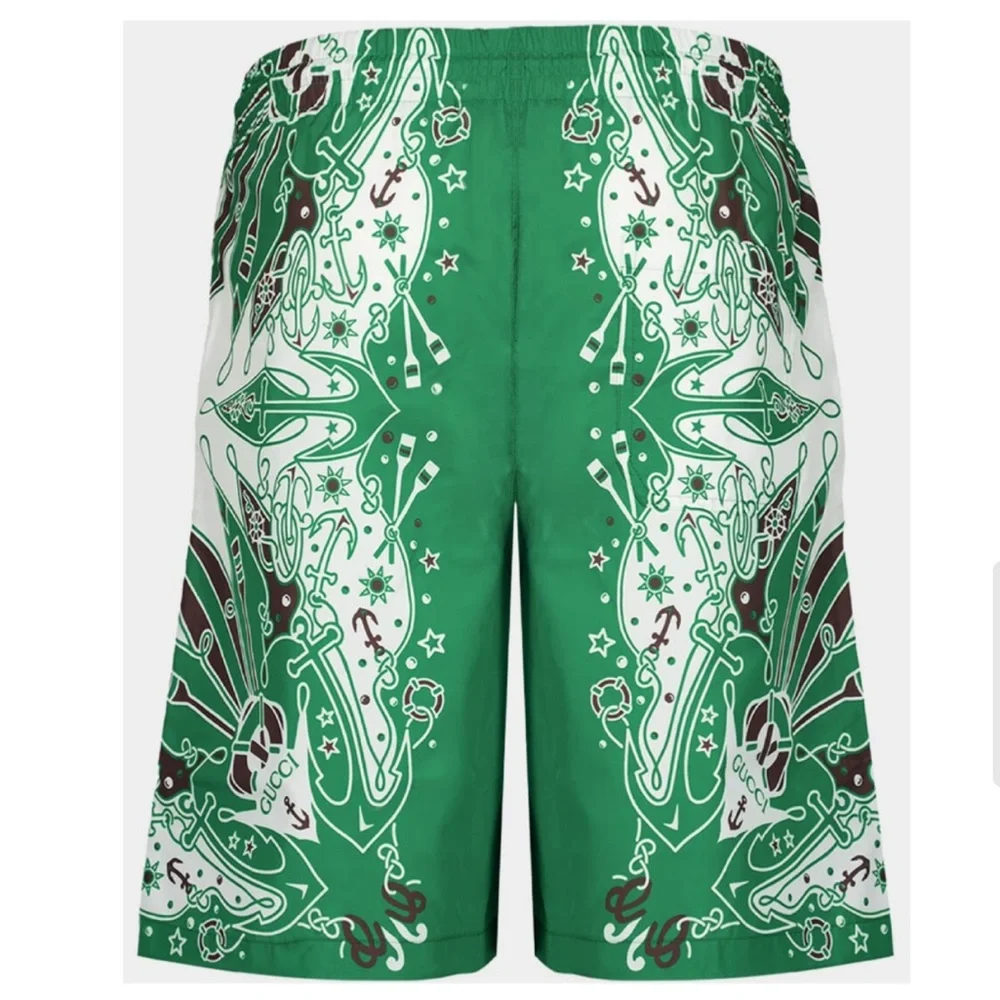 NWT GUCCI LOGO PRINT DRAWSTRING SWIM SHORTS 💚🌟